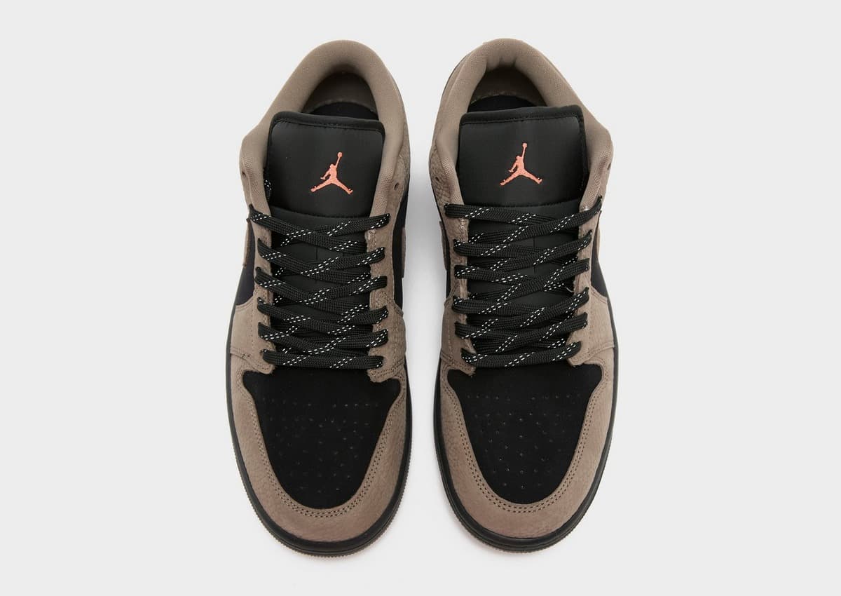 Air Jordan Low — 3