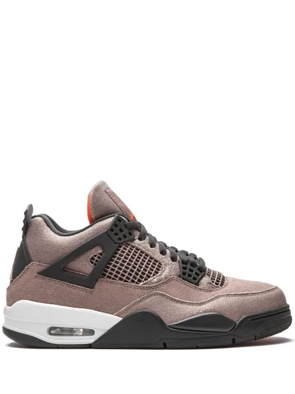 Air Jordan Retro 4