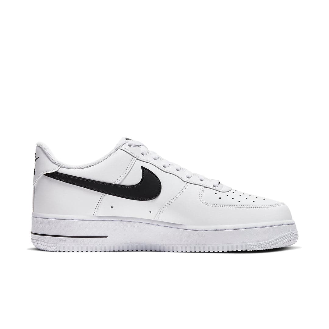 Nike Air Force — 5